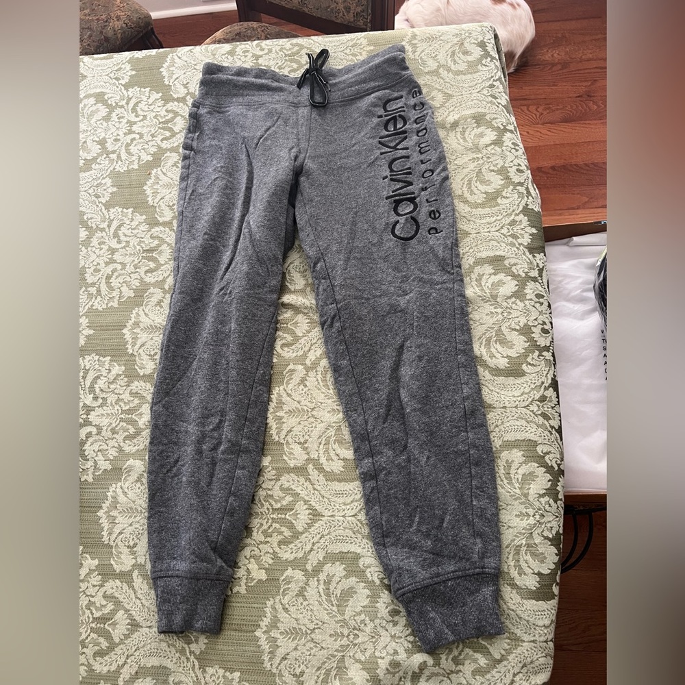CK joggers
